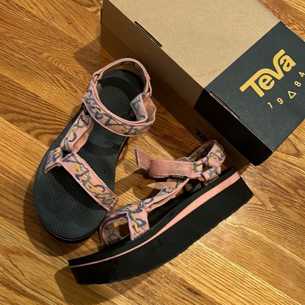 Teva Flatform Universal 7 - image 1